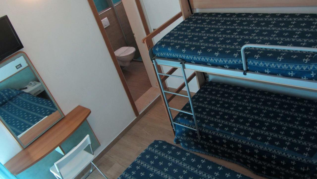 Hotel Sorriso - Molto Piu Di Una Stella Riccione Eksteriør bilde